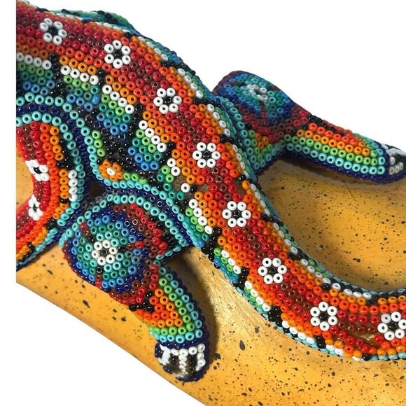 Arte Huichol Iguana Lizard Beaded Signed Miguel Ramirez Mexico READ - Picture 5 of 5